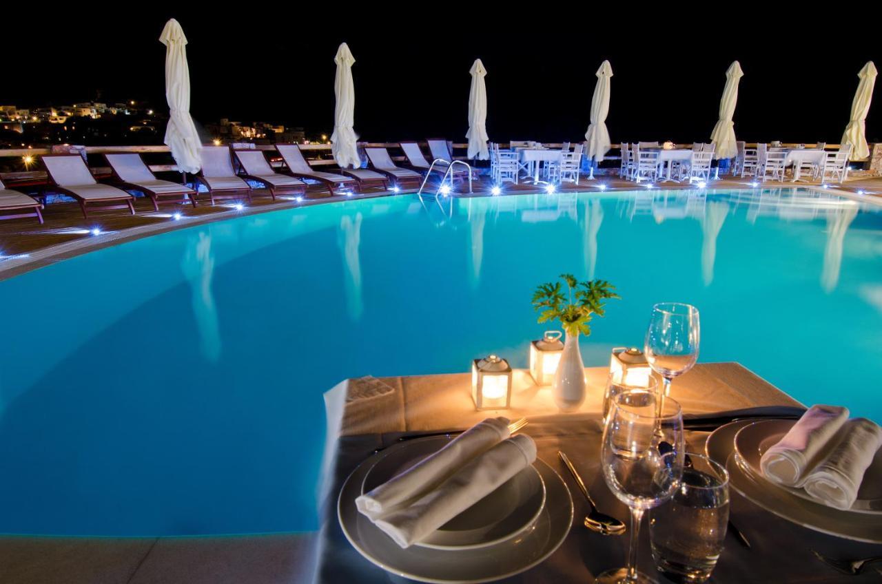 Aspalathras White Hotel Folegandros Town Exterior photo